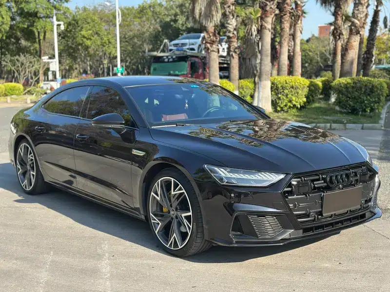 Audi A7L 2023 45 TFSI quattro S-line Black Knight Edition — миниатюра 3