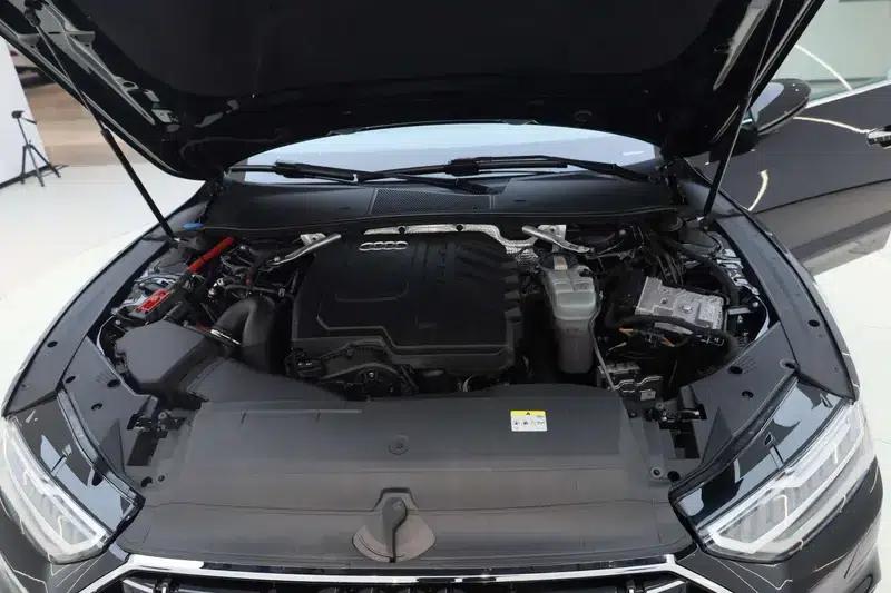 Audi A7L 2024 45 TFSI S-line Dream Crystal Package — миниатюра 9