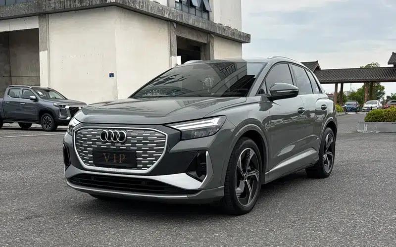 Audi Q4 e-tron 2024 Model 40 e-tron Trailblazer — миниатюра 1
