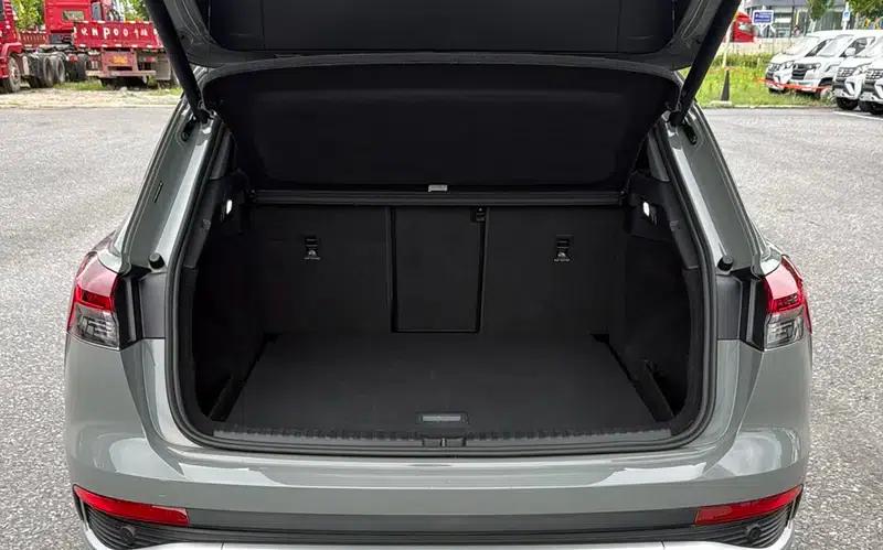Audi Q4 e-tron 2024 Model 40 e-tron Trailblazer — миниатюра 16