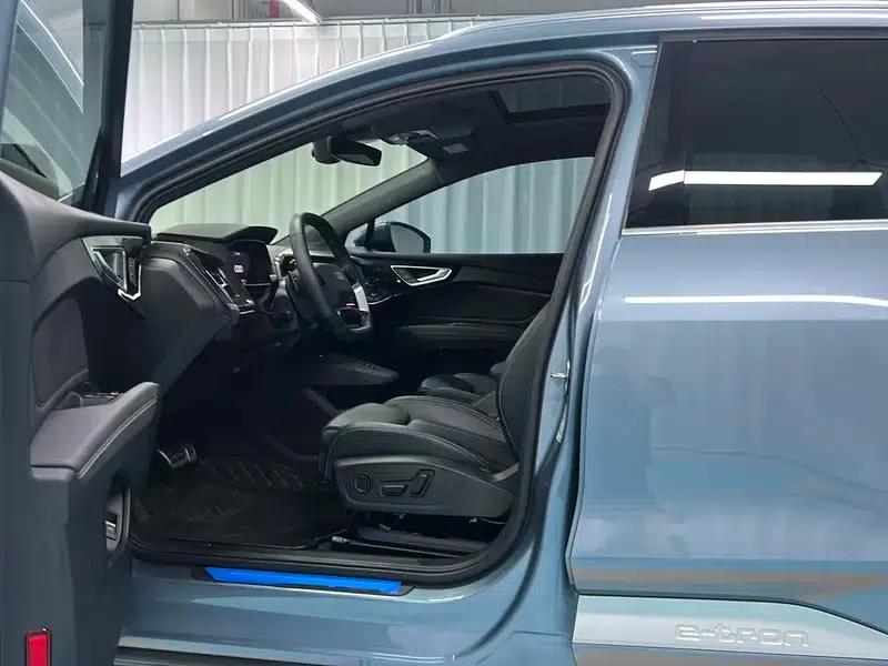 Audi Q4 e-tron 2024 Model 40 e-tron Trailblazer — миниатюра 17
