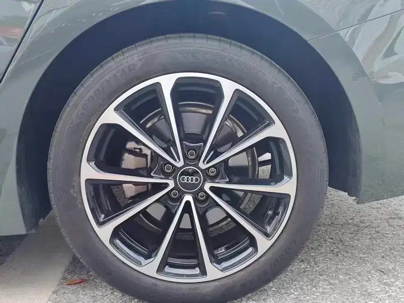 Audi A5L 2026 2.0T Sport Edition — миниатюра 3