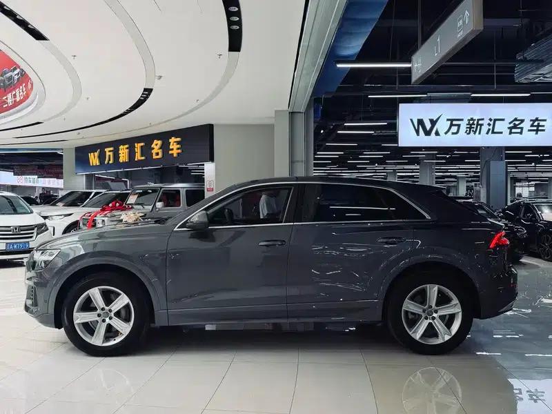 Audi Q8 2019 45 TFSI Luxury Elegance — миниатюра 3