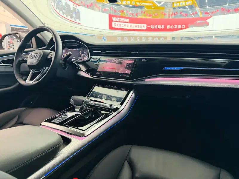 Audi Q8 2019 45 TFSI Luxury Elegance — миниатюра 6