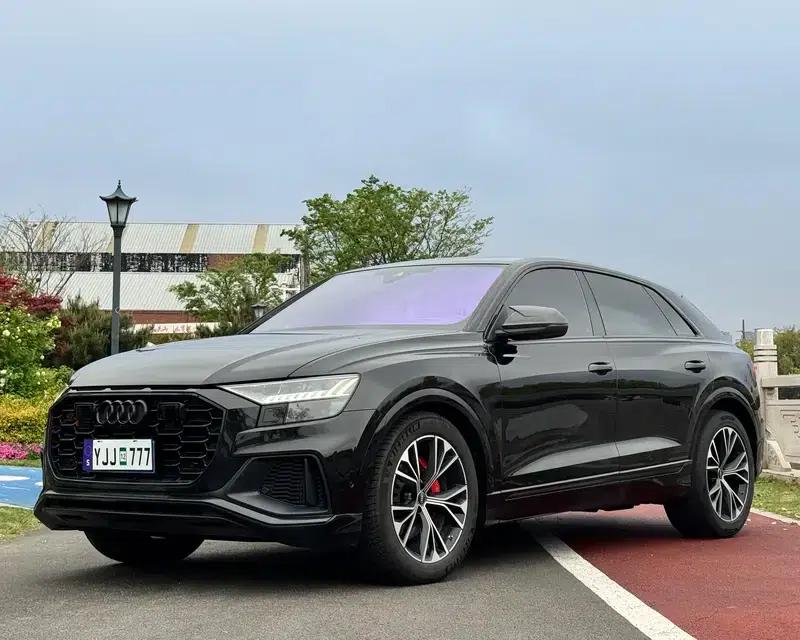 Audi Q8 2022 55 TFSI Luxury Dynamic — миниатюра 1