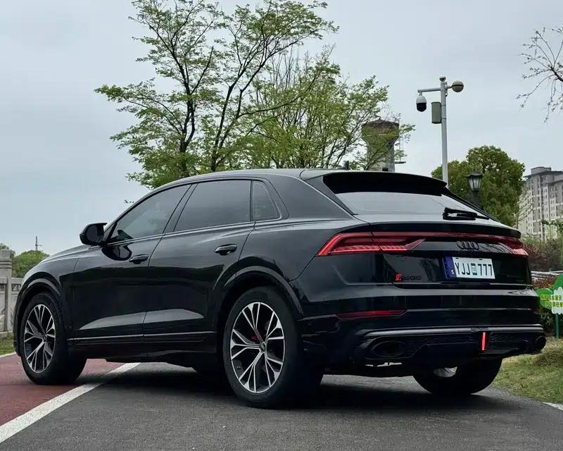 Audi Q8 2022 55 TFSI Luxury Dynamic — миниатюра 4