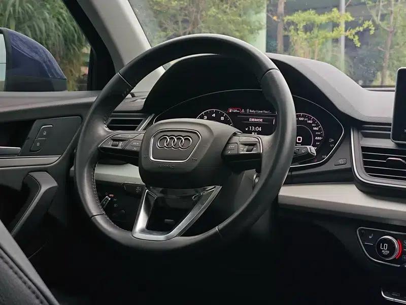 Audi Q5L Sportback 2021 40 TFSI Fashion Edition — миниатюра 11