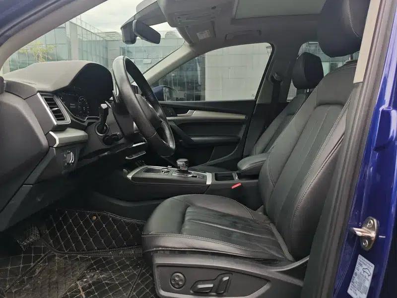 Audi Q5L Sportback 2021 40 TFSI Fashion Edition — миниатюра 12