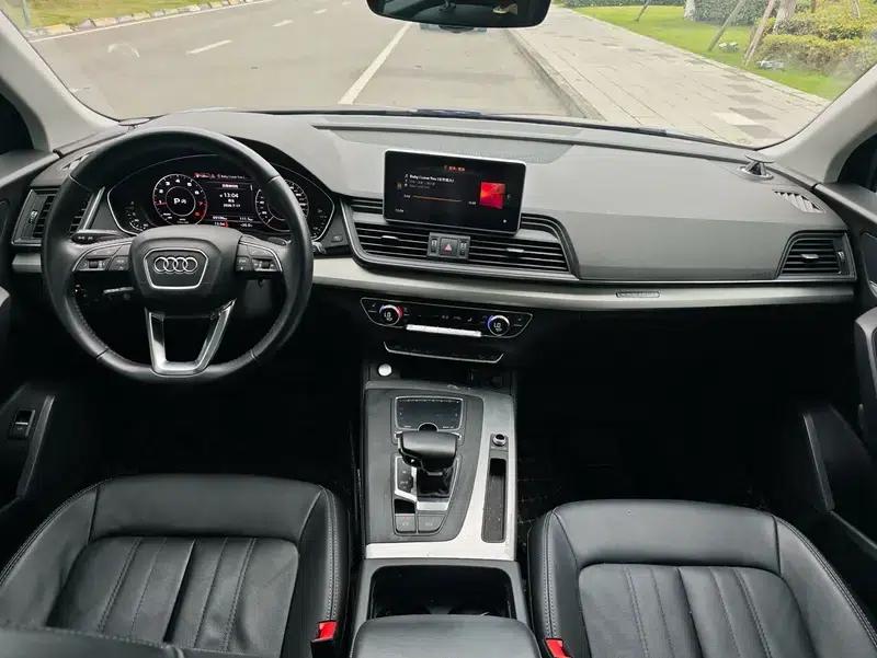 Audi Q5L Sportback 2021 40 TFSI Fashion Edition — миниатюра 8