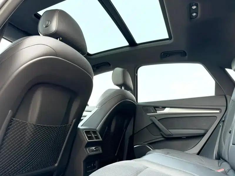 Audi Q5L Sportback 2022 40 TFSI Luxury — миниатюра 9