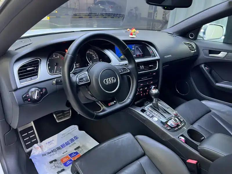 2012 Audi S5 3.0T Sportback — миниатюра 11
