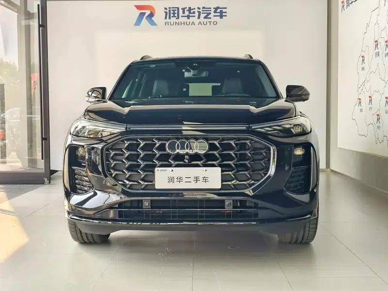 Audi Q6 2024 45TFSI quattro Black Knight Edition Flying Rider Package 6 Seats — миниатюра 2