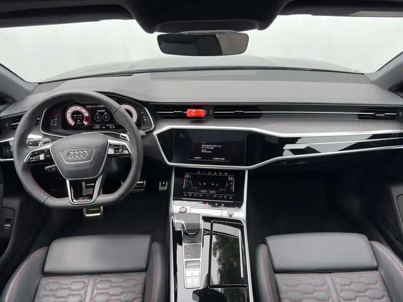 2024 Audi RS 7 RS 7 4.0T Sportback Performance — миниатюра 12