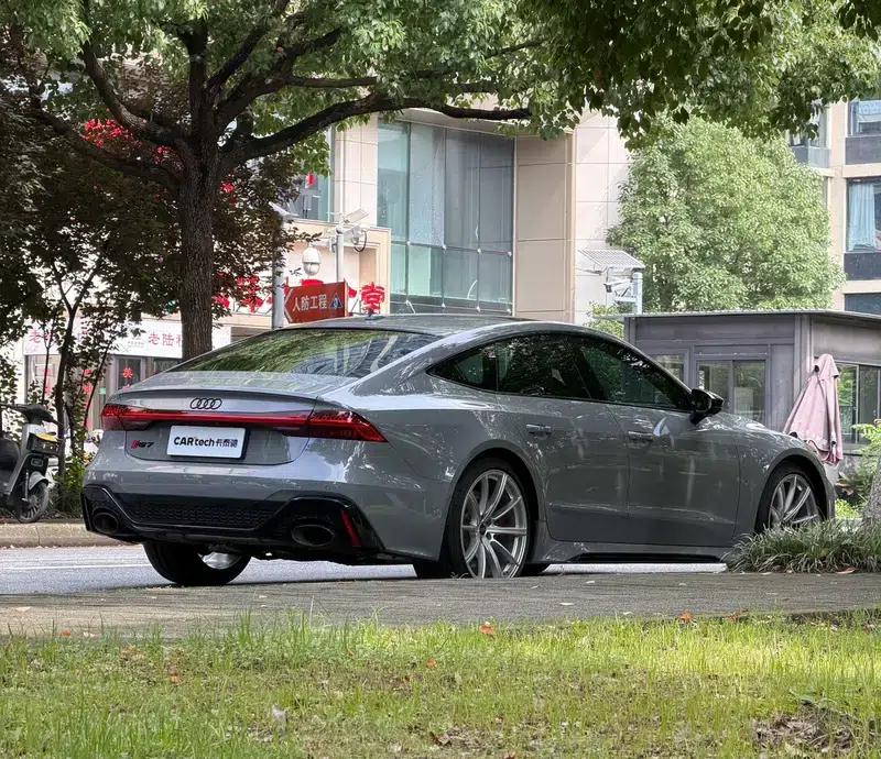 2024 Audi RS 7 RS 7 4.0T Sportback Performance — миниатюра 6