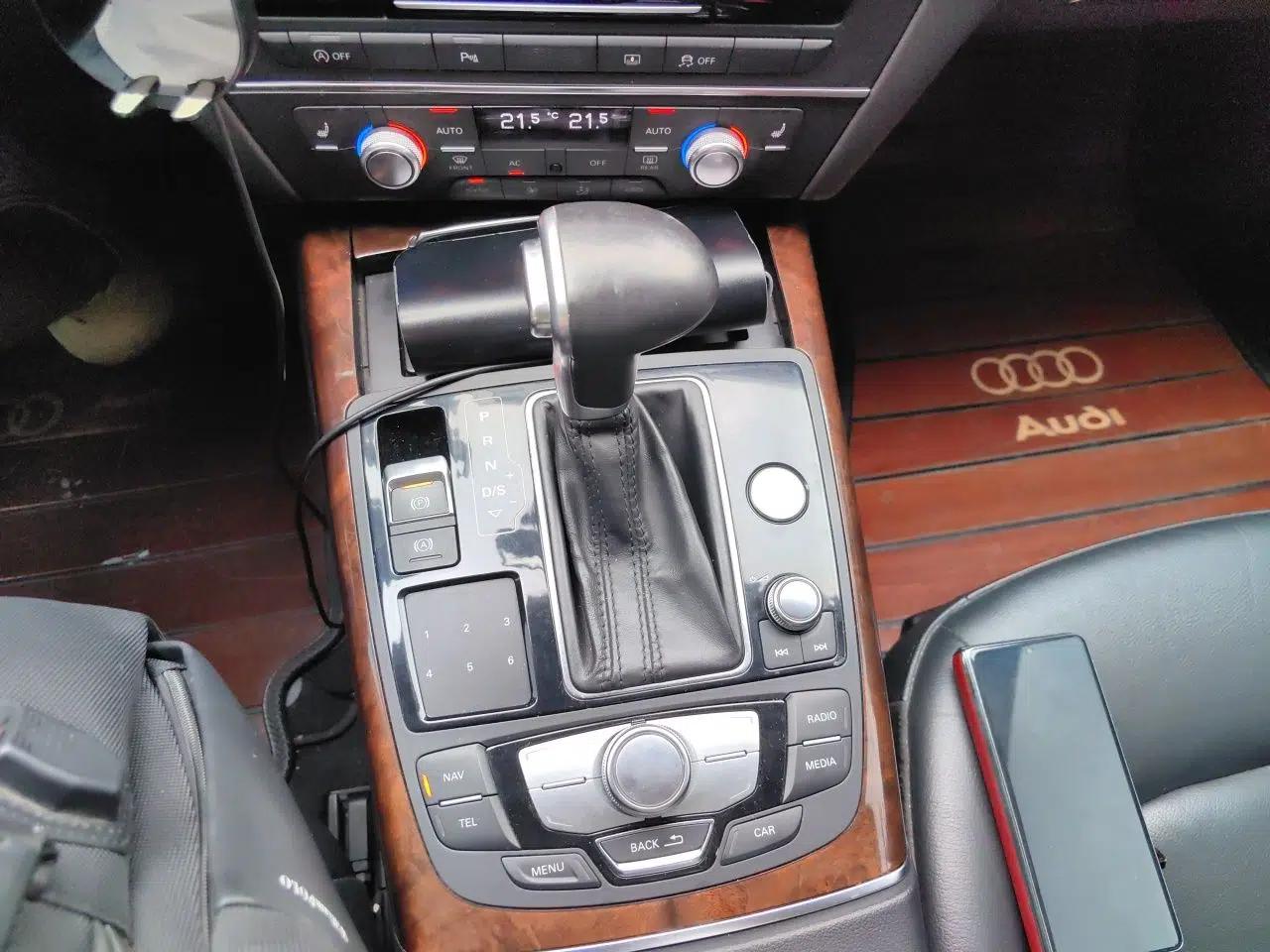 Audi A6L 2012 30 FSI Comfort Model — миниатюра 14