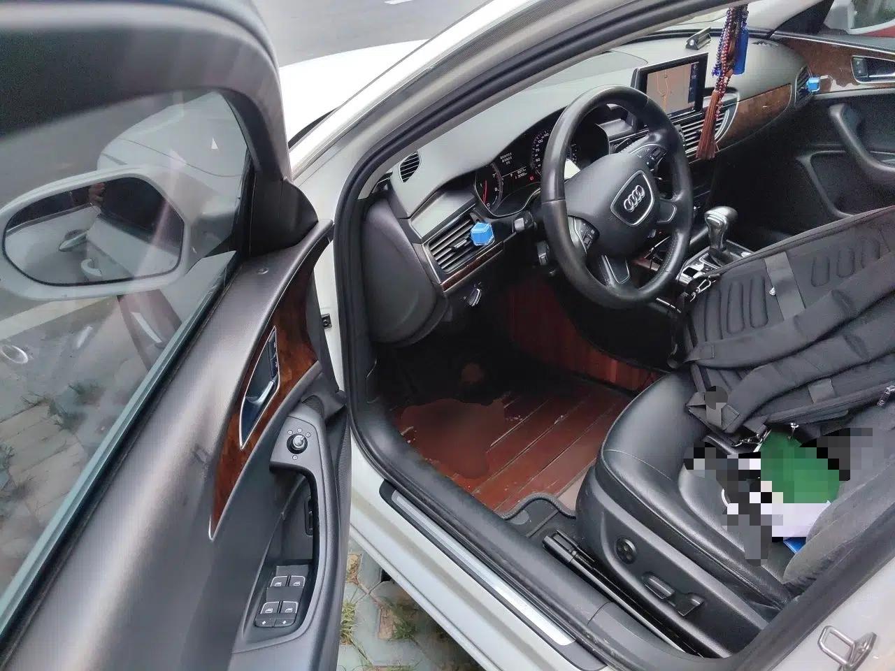 Audi A6L 2012 30 FSI Comfort Model — миниатюра 16
