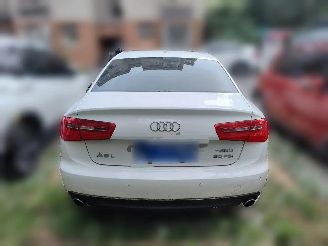 Audi A6L 2012 30 FSI Comfort Model — миниатюра 5