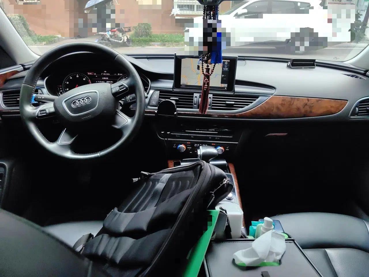 Audi A6L 2012 30 FSI Comfort Model — миниатюра 9