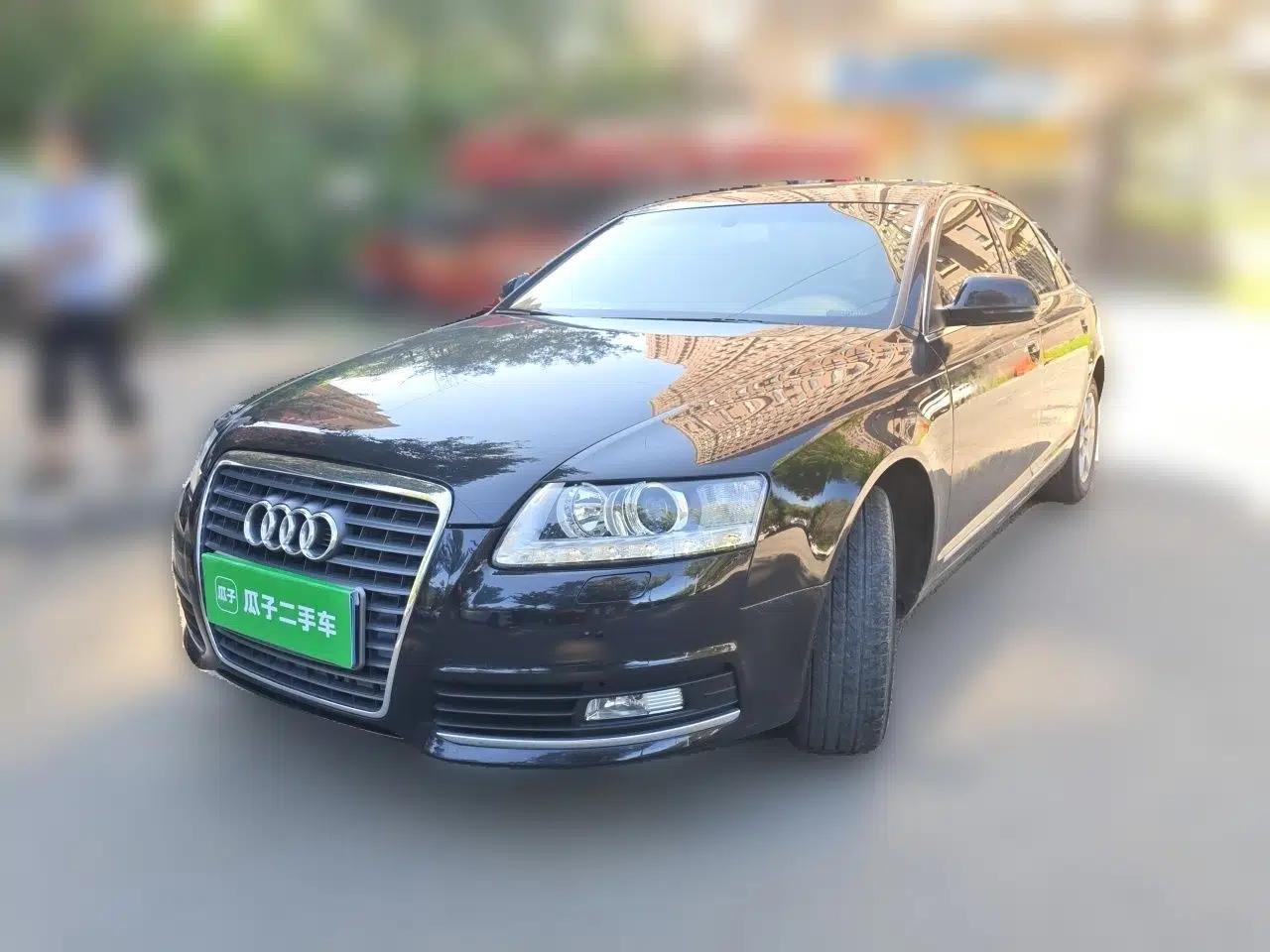 Audi A6L 2011 2.0 TFSI automatic Comfort trim — миниатюра 1