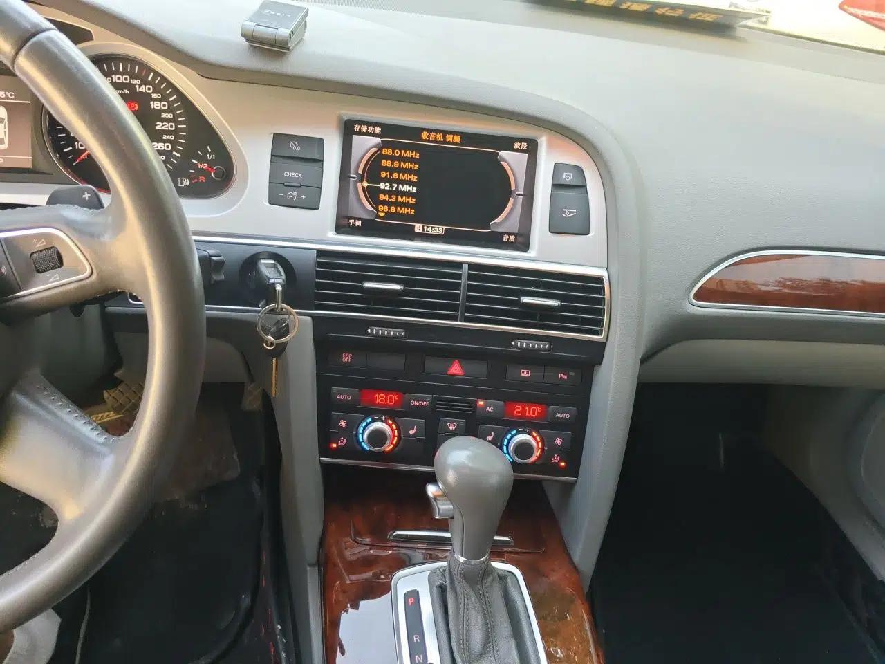 Audi A6L 2011 2.0 TFSI automatic Comfort trim — миниатюра 13
