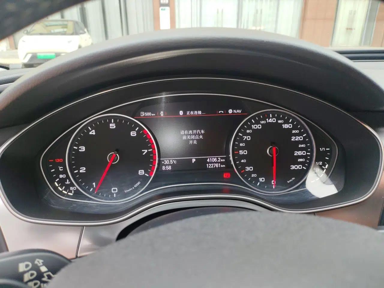 Audi A6L 2014 TFSI Standard Model — миниатюра 11