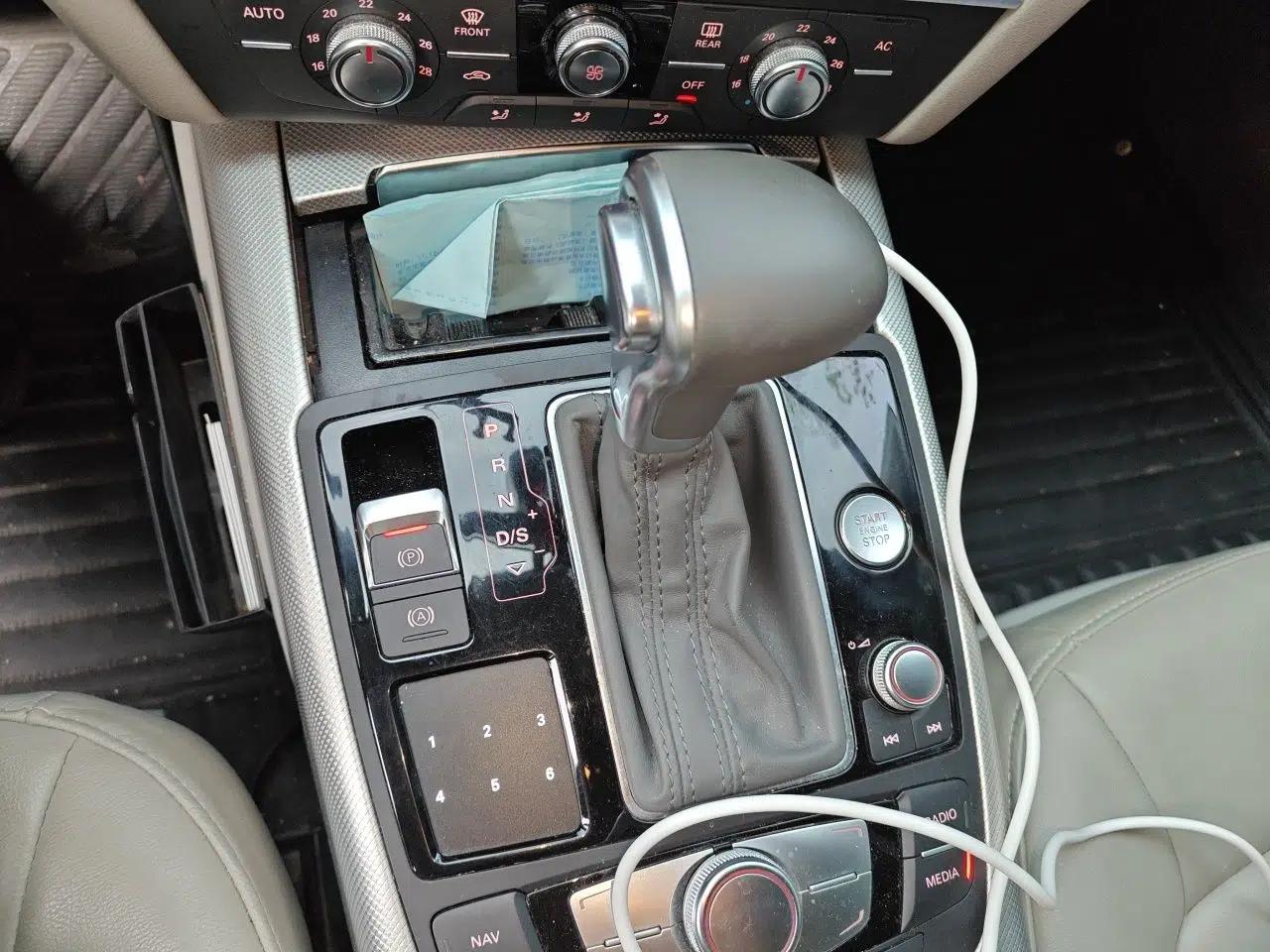 Audi A6L 2012 30 FSI Technology Edition — миниатюра 14