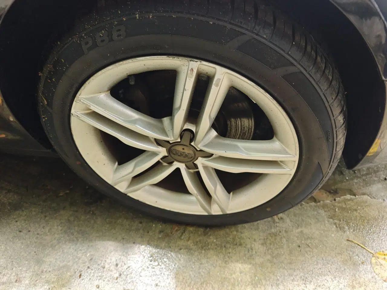 Audi A6L 2011 2.0 TFSI automatic Comfort trim — миниатюра 8