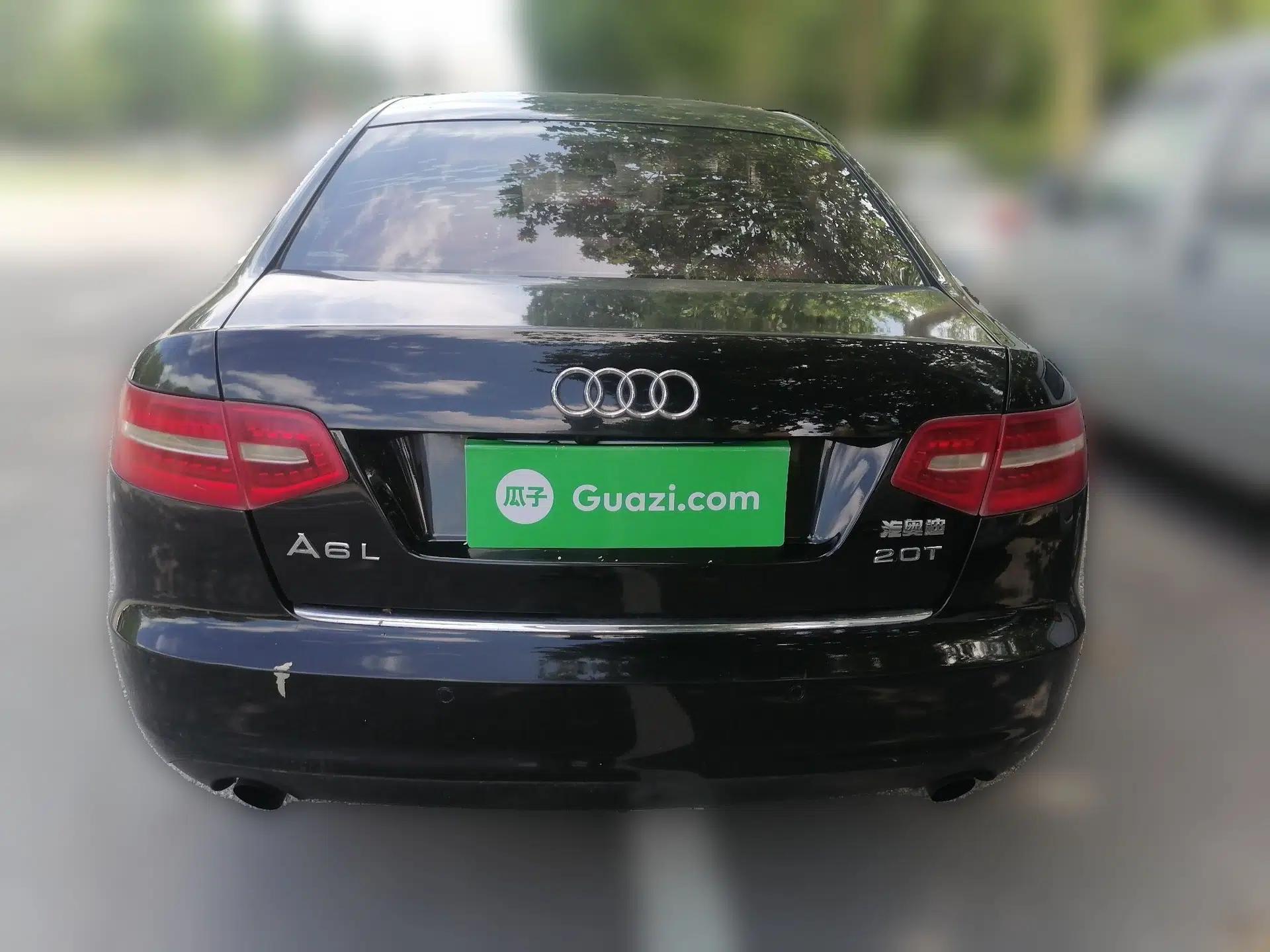 Audi A6L 2011 2.0 TFSI Automatic Standard Edition — миниатюра 5