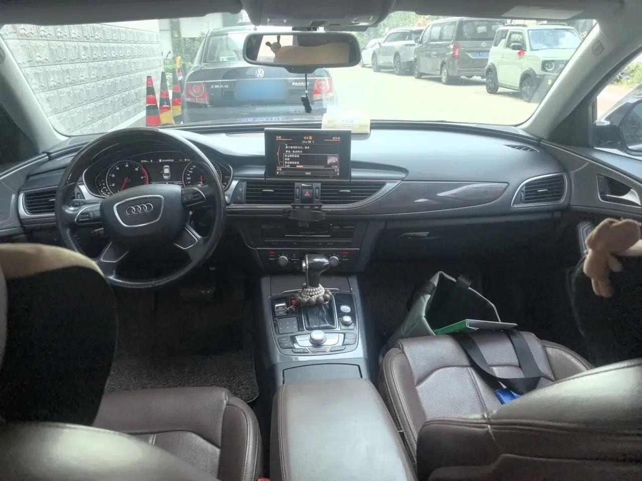 Audi A6L 2014 TFSI Standard Model — миниатюра 9