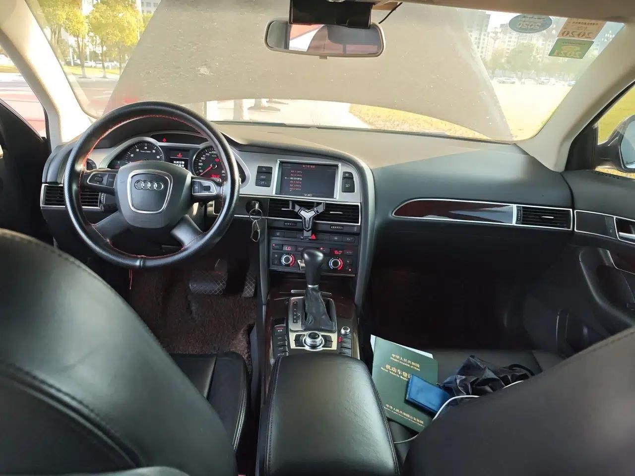 Audi A6L 2011 2.0 TFSI Automatic Standard Edition — миниатюра 9