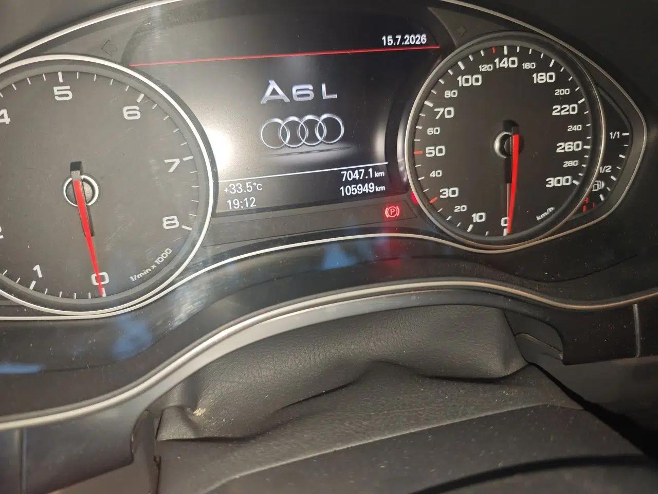 Audi A6L 2014 TFSI Standard Model — миниатюра 12