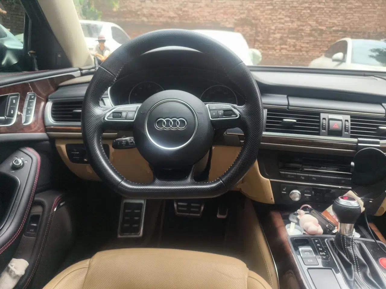 Audi A6L 2012 50 TFSI quattro Luxury Model — миниатюра 10