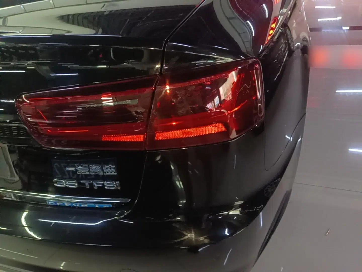 Audi A6L 2018 30th Anniversary Edition 35 TFSI Fashion Model — миниатюра 9