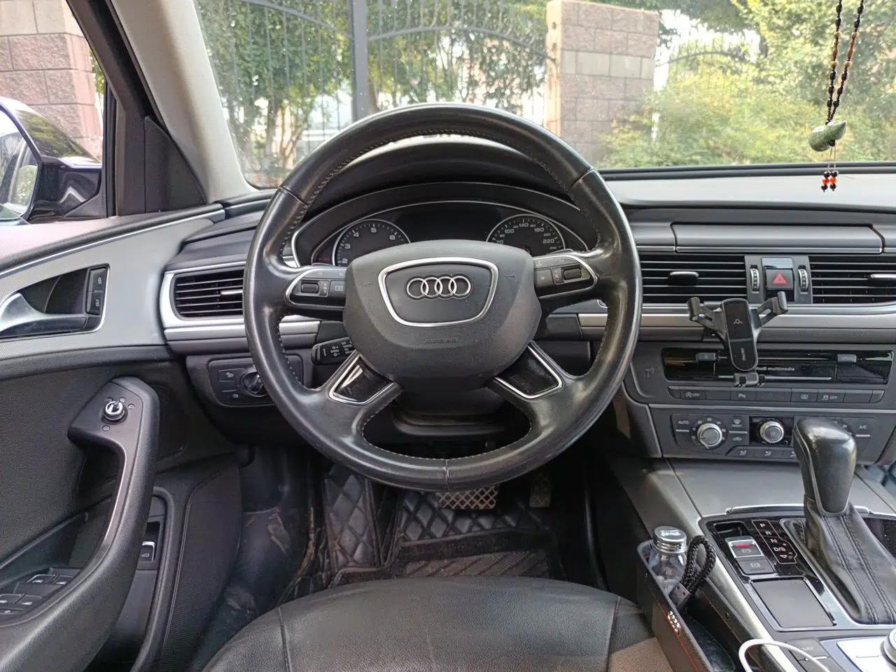 Audi A6L 2018 30th Anniversary Edition TFSI Trendy Model — миниатюра 10