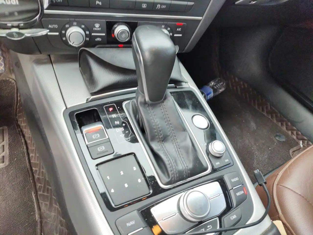 Audi A6L 2018 35 TFSI Collector's Edition — миниатюра 14