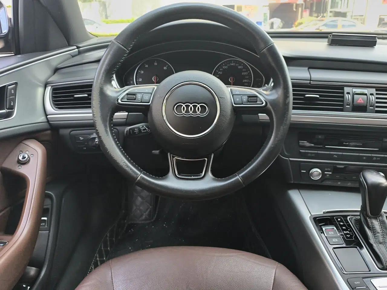 Audi A6L 2018 30th Anniversary Edition 35 TFSI Sport Edition — миниатюра 10