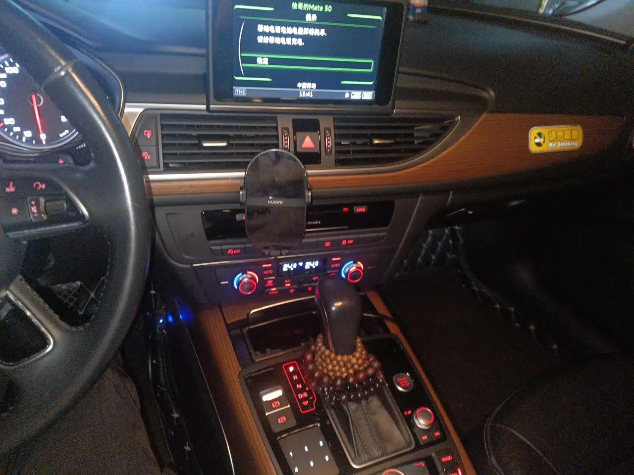 Audi A6L 2018 30th Anniversary Edition 30 FSI Style Model — миниатюра 13
