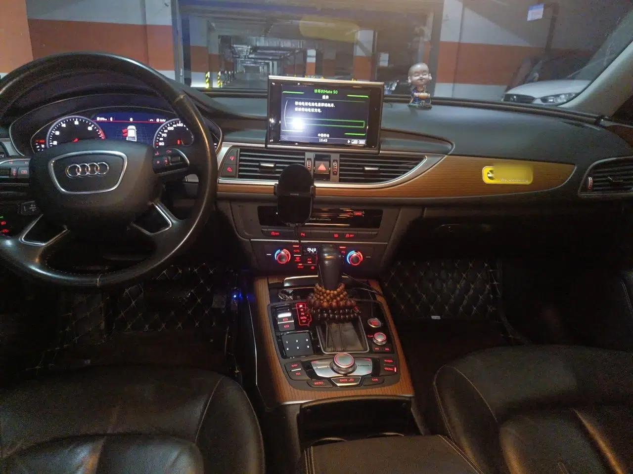 Audi A6L 2018 30th Anniversary Edition 30 FSI Style Model — миниатюра 9