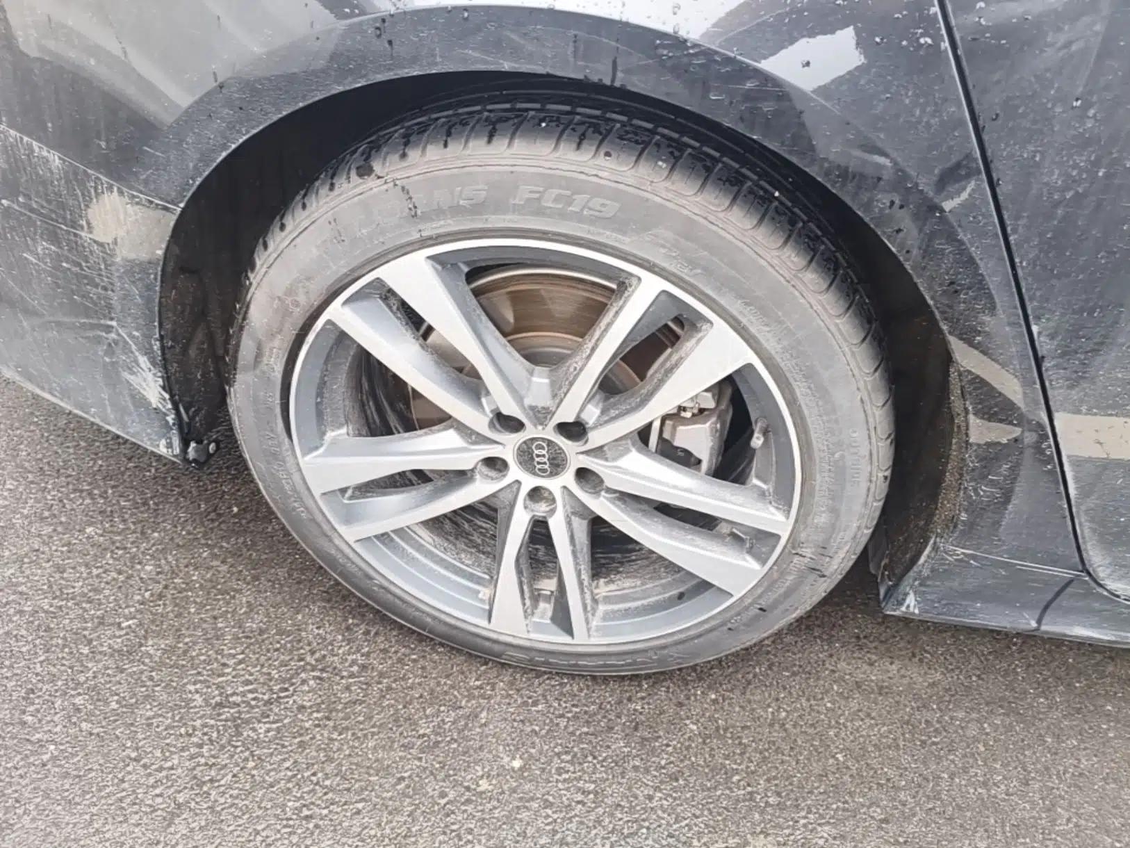 Audi A6L 2023 40 TFSI Luxury Dynamic Model — миниатюра 16