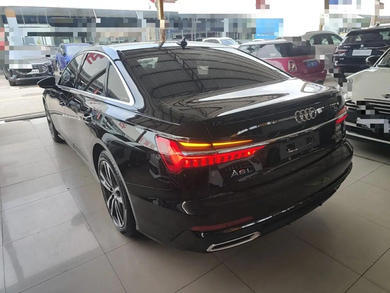 Audi A6L 2019 40 TFSI Luxury Dynamic Model — миниатюра 13