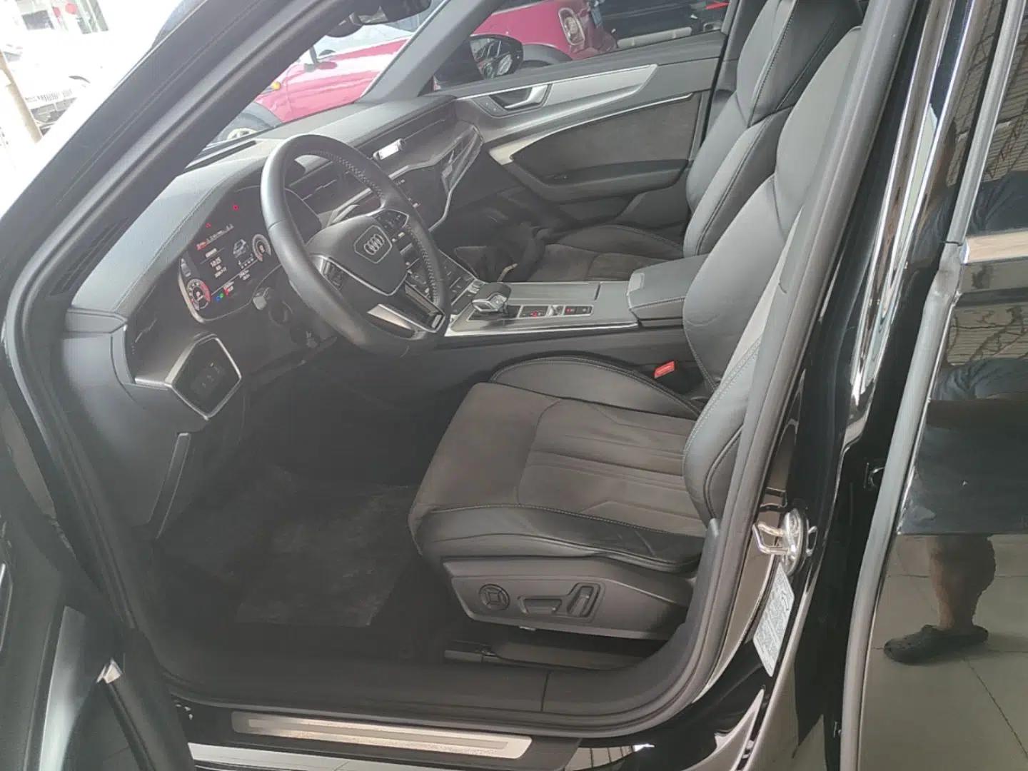 Audi A6L 2019 40 TFSI Luxury Dynamic Model — миниатюра 22