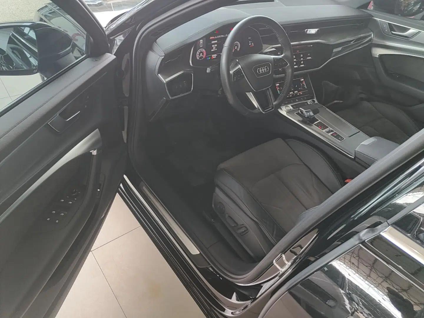 Audi A6L 2019 40 TFSI Luxury Dynamic Model — миниатюра 23