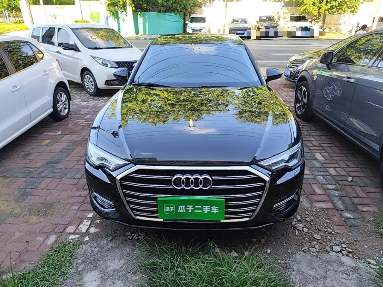 Audi A6L 2023 Revised 40 TFSI Luxury Prestige Edition — миниатюра 2