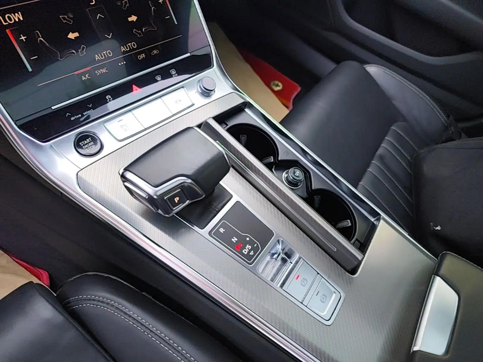 Audi A6L 2023 Revised 40 TFSI Luxury Prestige Edition — миниатюра 16