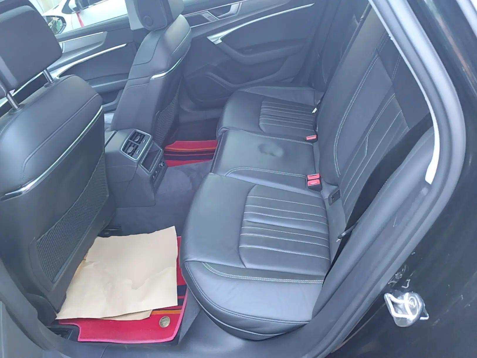 Audi A6L 2023 Revised 40 TFSI Luxury Prestige Edition — миниатюра 20