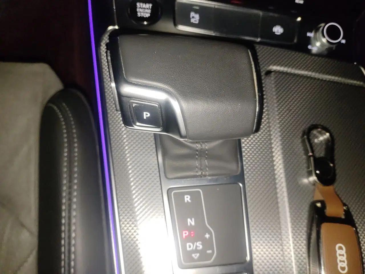 Audi A6L 2024 45 TFSI Prestige Dynamic Edition — миниатюра 14
