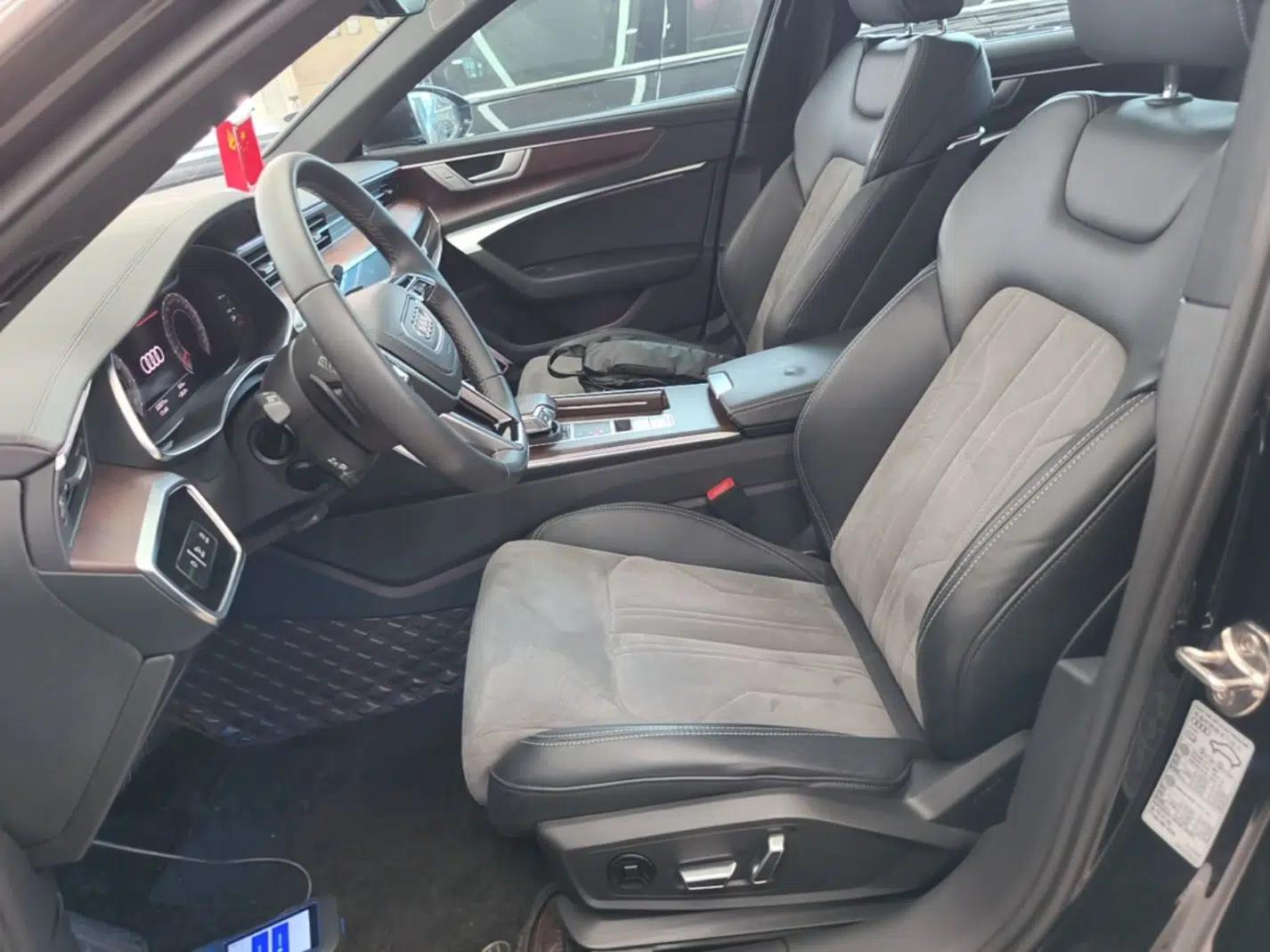 Audi A6L 2023 Revised 45 TFSI Prestige Dynamic Edition — миниатюра 17