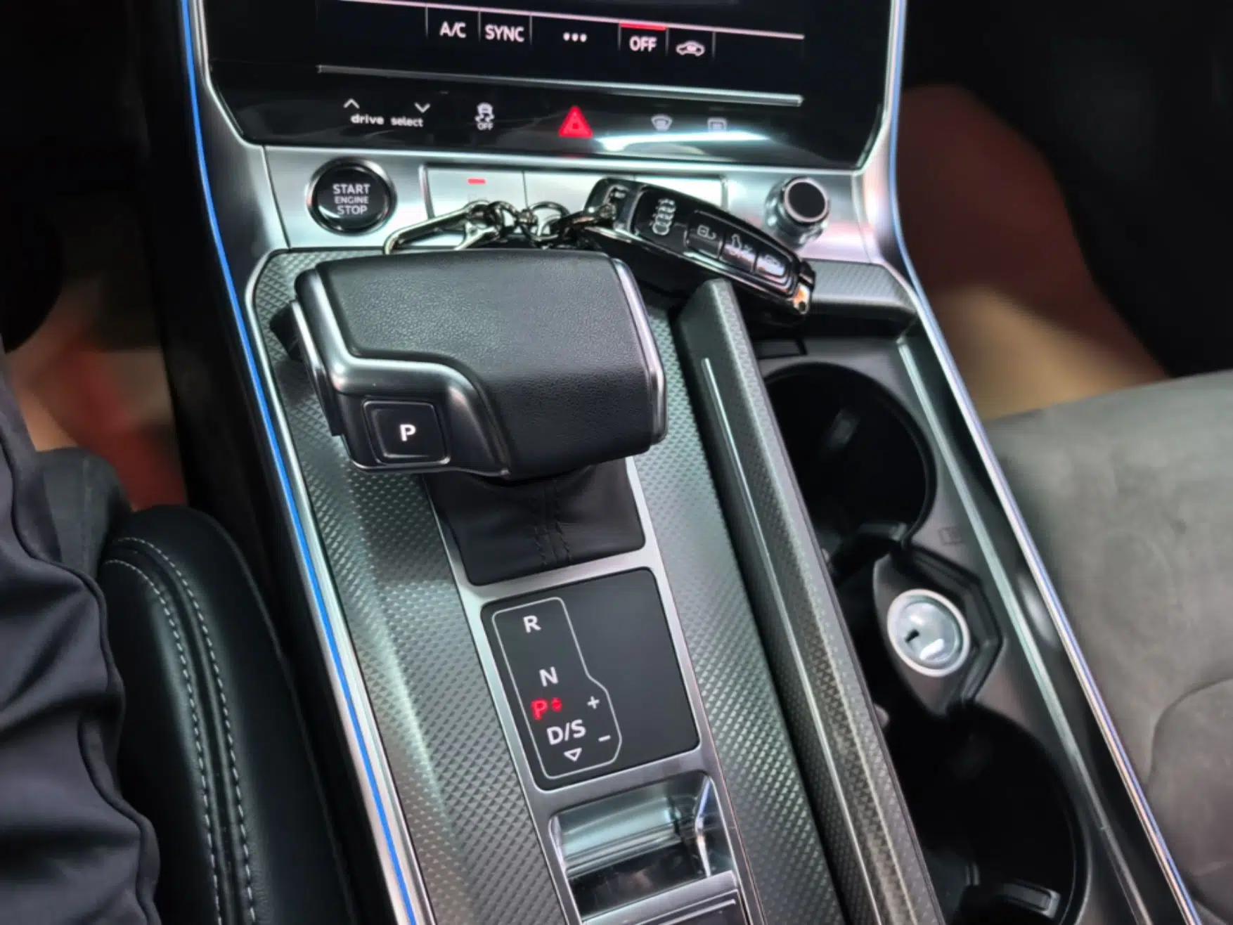 Audi A6L 2024 45 TFSI Prestige Dynamic Edition — миниатюра 16