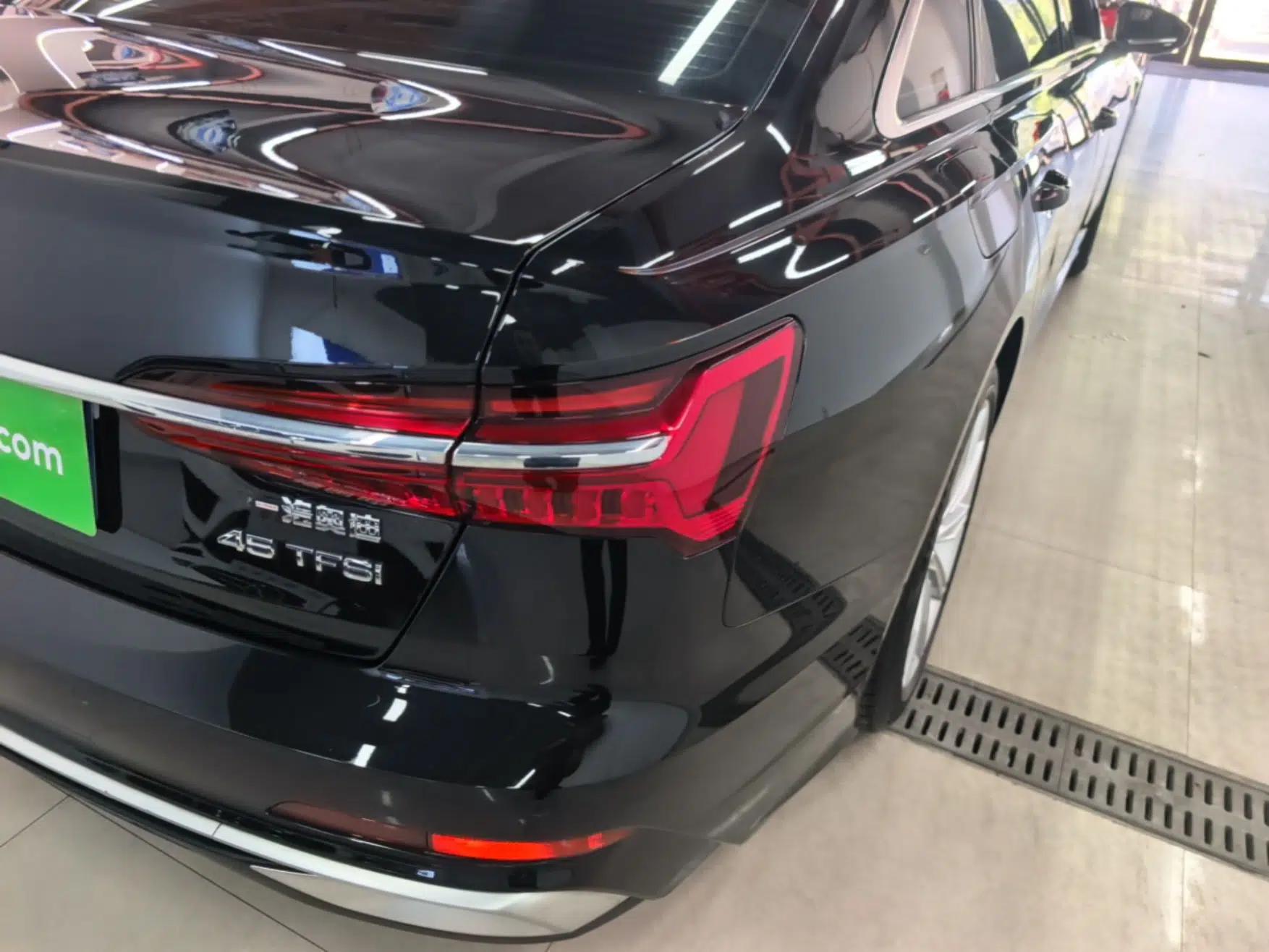Audi A6L 2024 45 TFSI Prestige Dynamic Edition — миниатюра 9