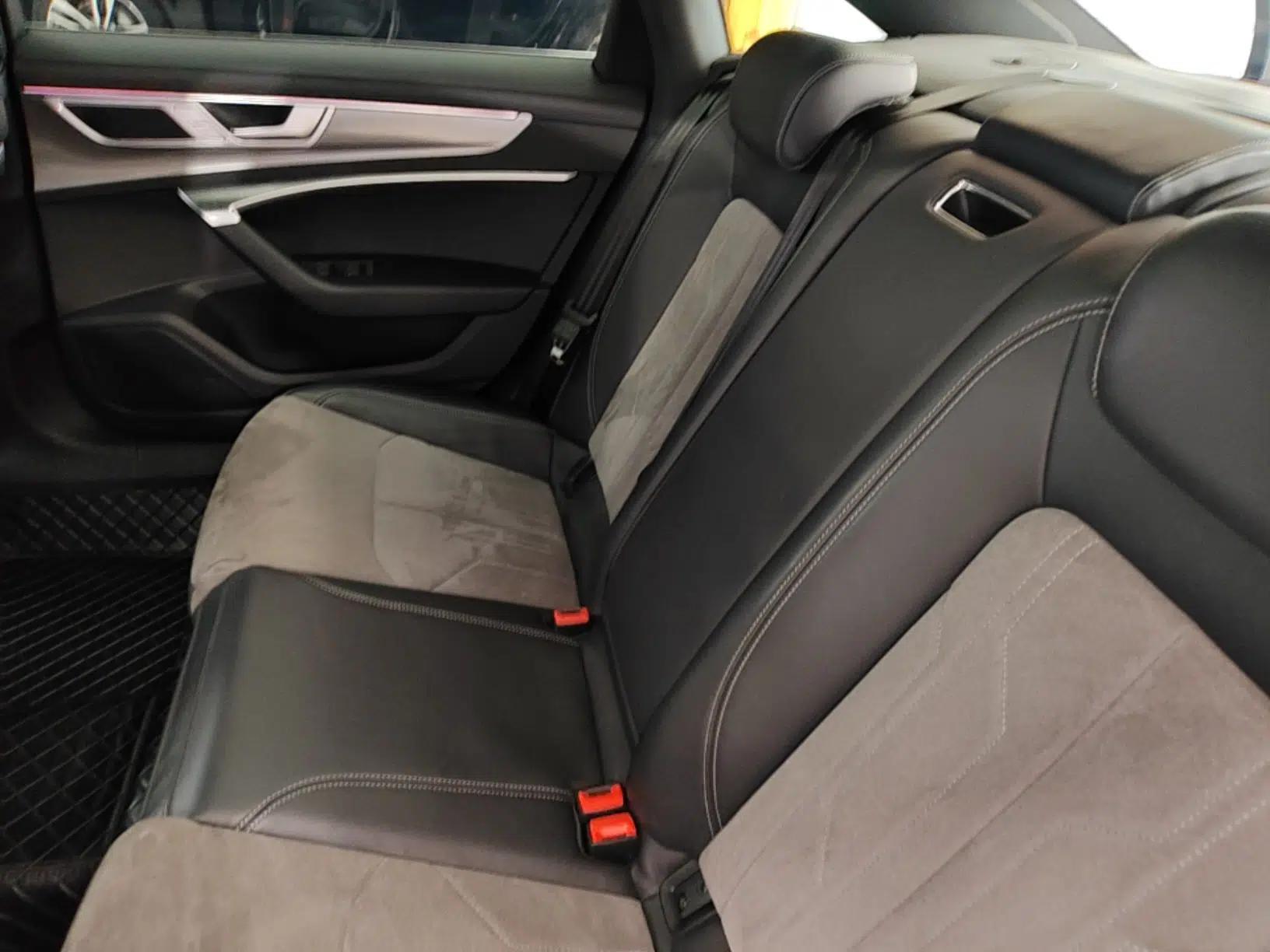 Audi A6L 2023 Revised 45 TFSI Prestige Dynamic Edition — миниатюра 20